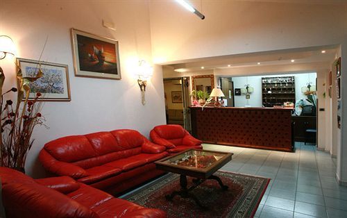 Albergo Ristorante Il Pescatore Villetta Barrea Exterior foto